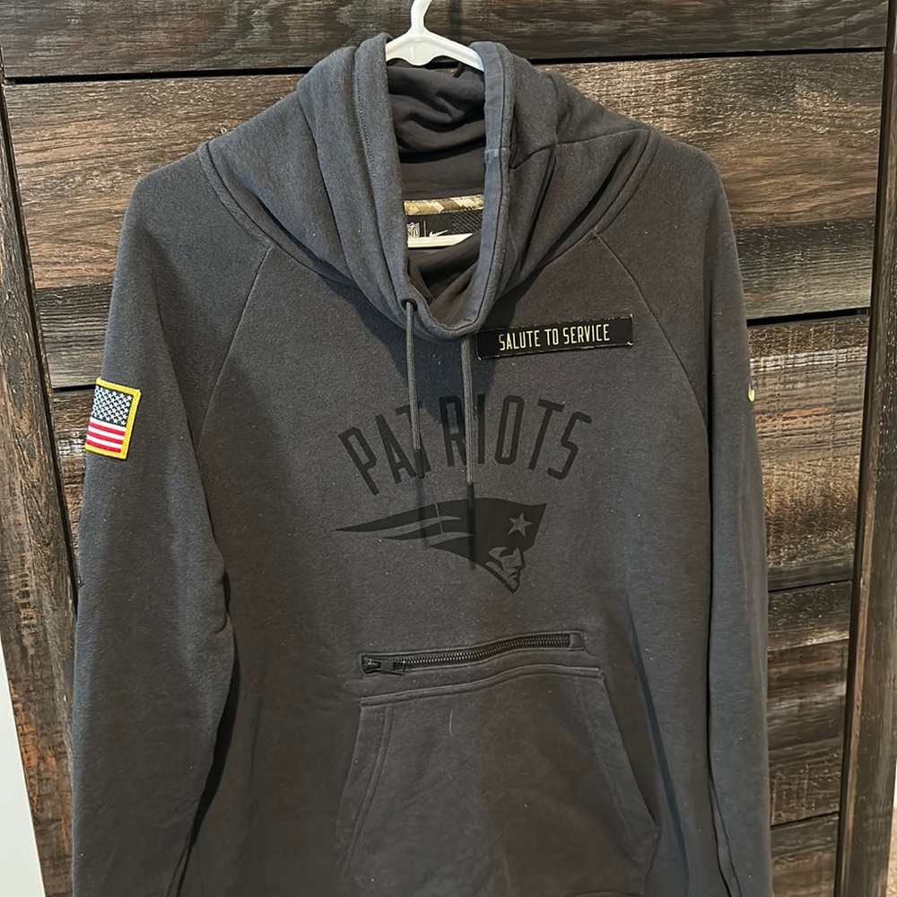 Salute to Service Patriots hoodie
